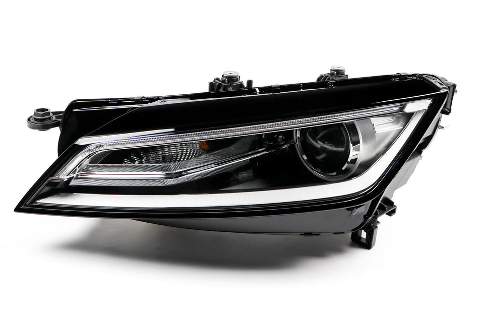 Audi TT Left Headlight, Magneti Marelli OEM, OEM 8S0941043A, MPN MHL8652