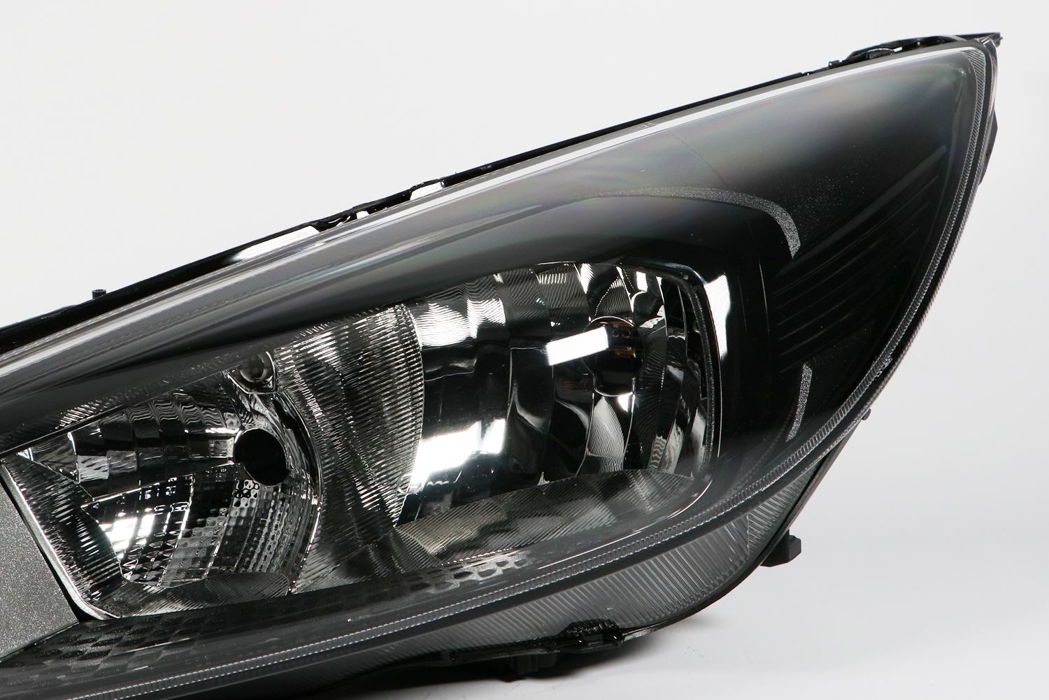 Hella DRL Left Headlight for Ford, OEM quality, OEM 1866244 - View 5