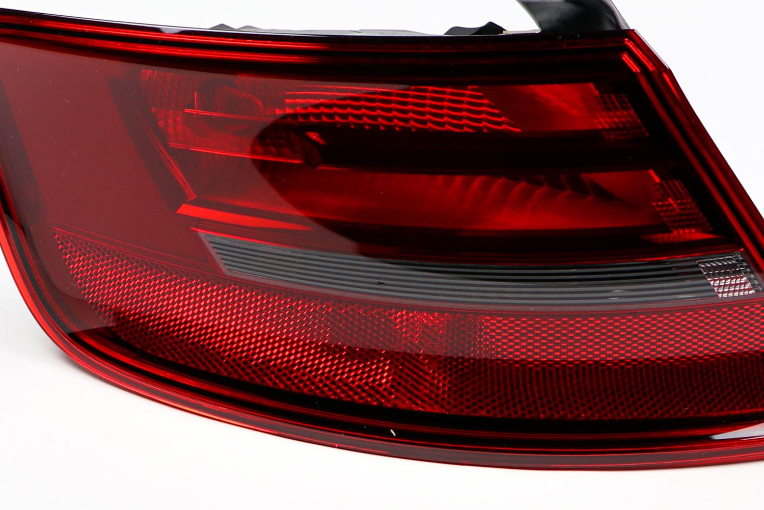 Audi A3 Left Rear Light, Magneti Marelli OEM, OEM 8V4945095C - View 8