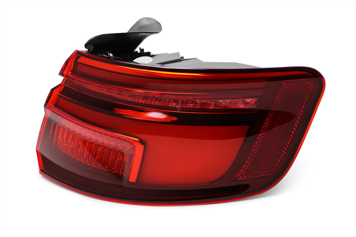 Audi A3 Sportback Right Rear Light, Hella OEM, OEM 8V4 945 092 - View 8