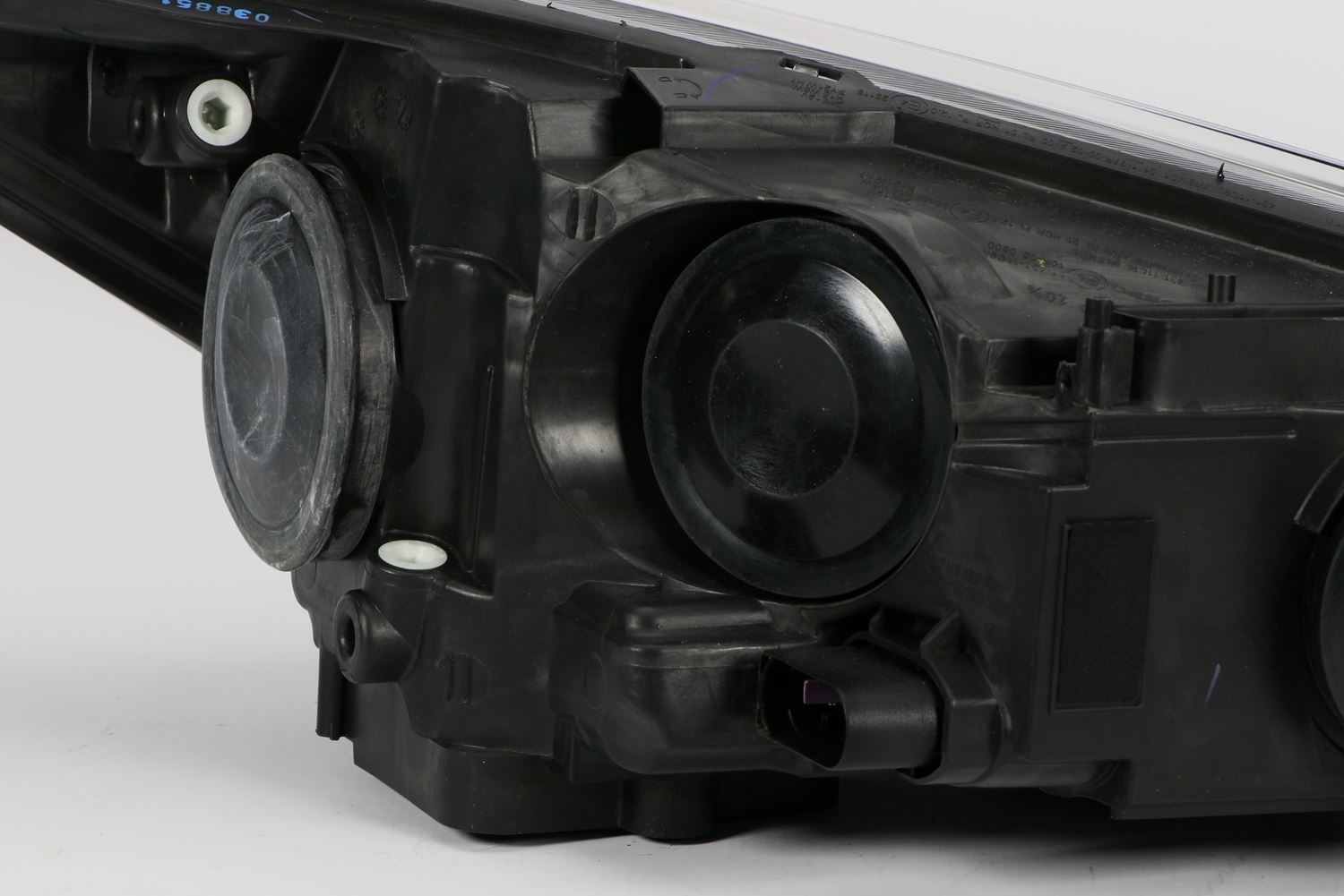 Hella LED DRL Left Headlight for Ford, OEM quality, OEM 1866246 - View 5