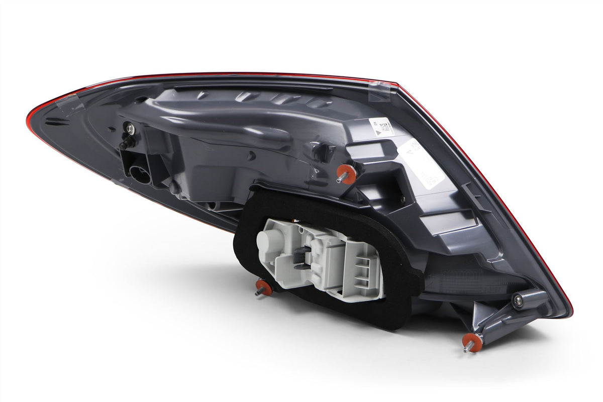 Mercedes-Benz E-Class Right Rear Light, Magneti Marelli OEM, OEM A2139061800 - View 8