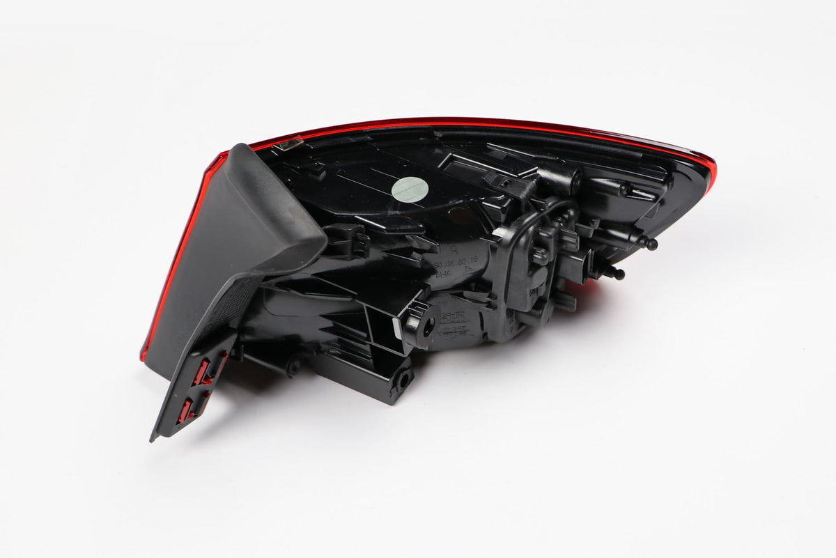 Audi A3 Left Rear Light, Magneti Marelli OEM, OEM 8V4945095C - View 4
