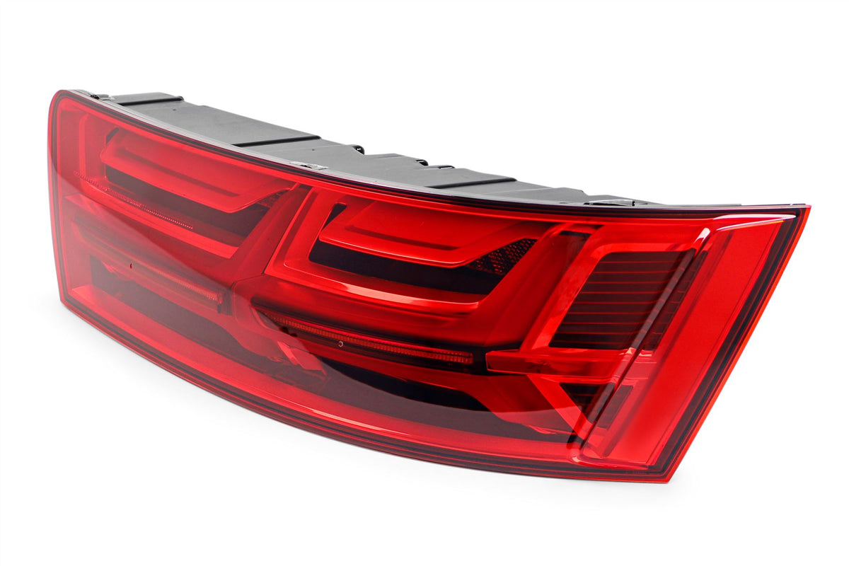 Audi Q7 Right Rear Light, Magneti Marelli OEM, OEM 4M0945094C - View 6