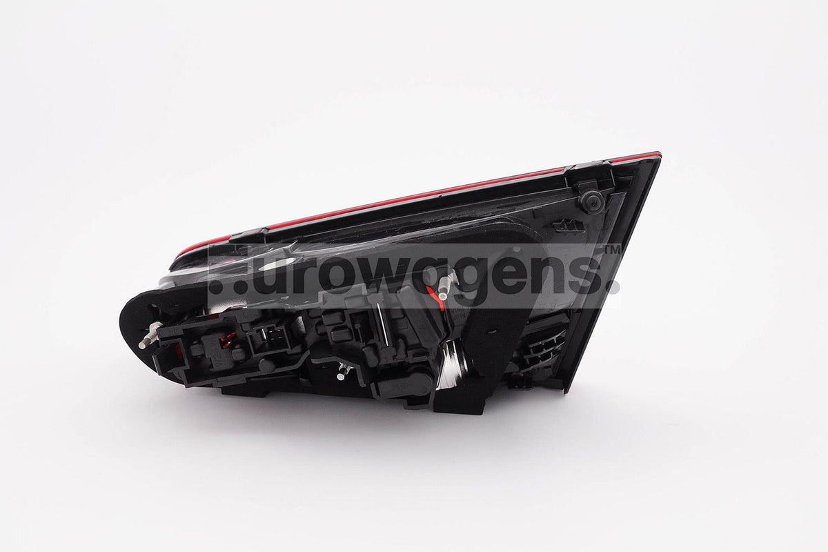 Audi A3 Right Rear Light, Magneti Marelli OEM, OEM 8V3945094 - View 7