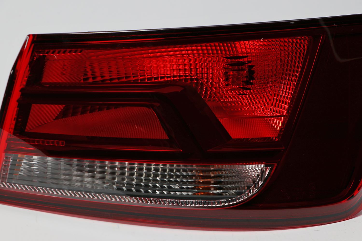 Magneti Marelli Right Rear Light for Audi, OEM quality, OEM 8V5945096 - View 11