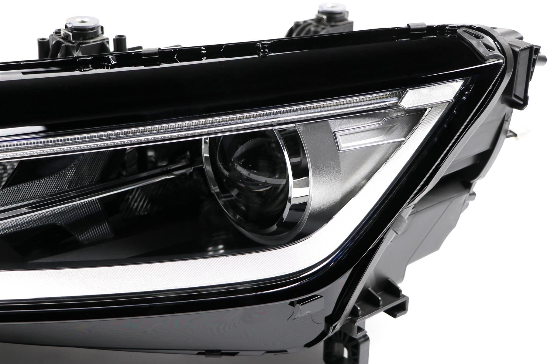 Audi TT Left Headlight, Magneti Marelli OEM, OEM 8S0941043A - View 9