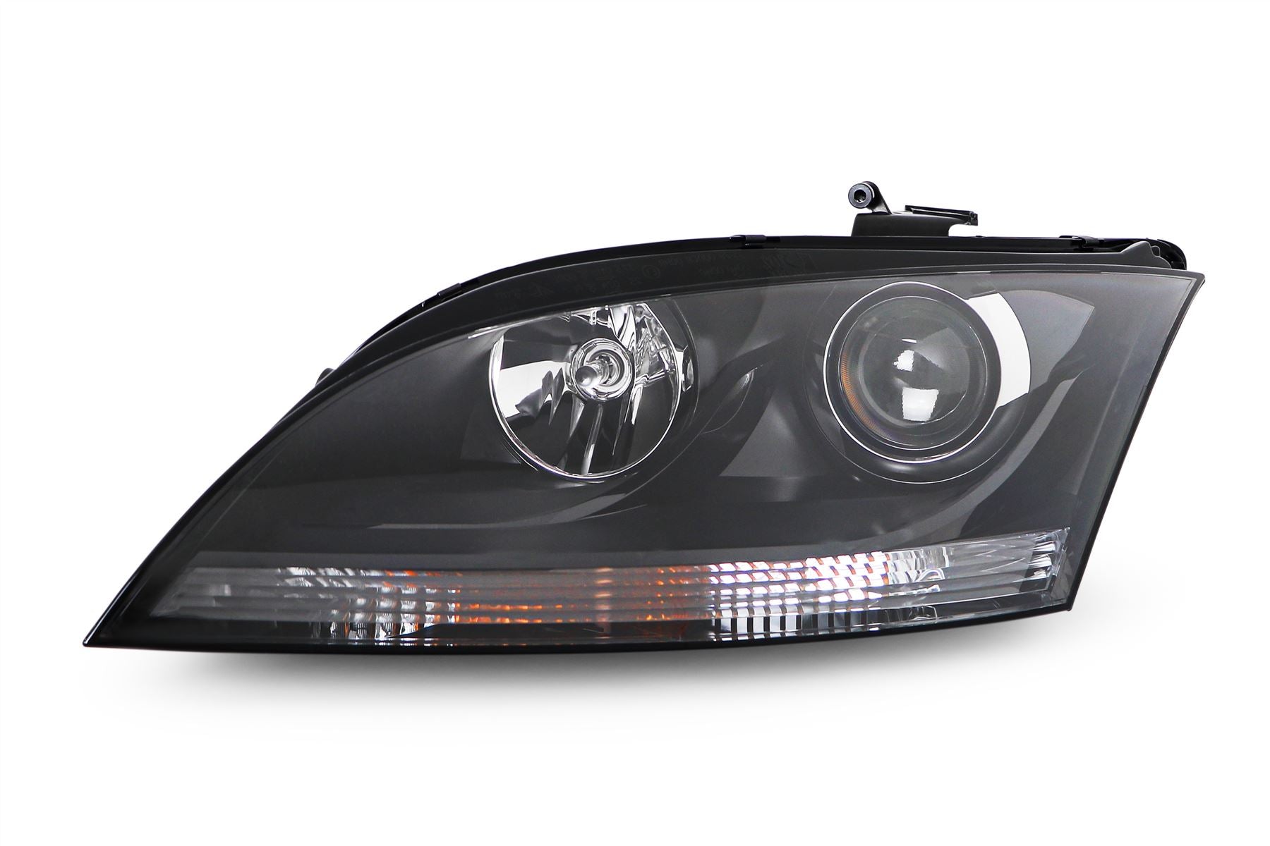 Audi TT Left Headlight, Magneti Marelli OEM, OEM 8J0941003N, MPN MHL5672