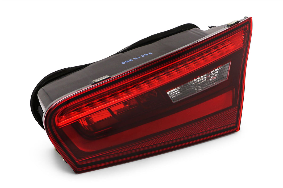 Audi A3 Right Rear Light, Magneti Marelli OEM, OEM 8V3945094B - View 12