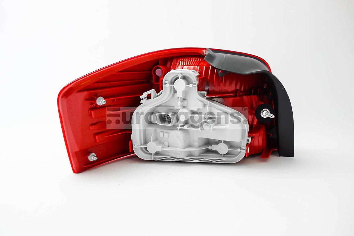 Audi A3 Left Rear Light, Magneti Marelli OEM, OEM 8P0945095A - View 5