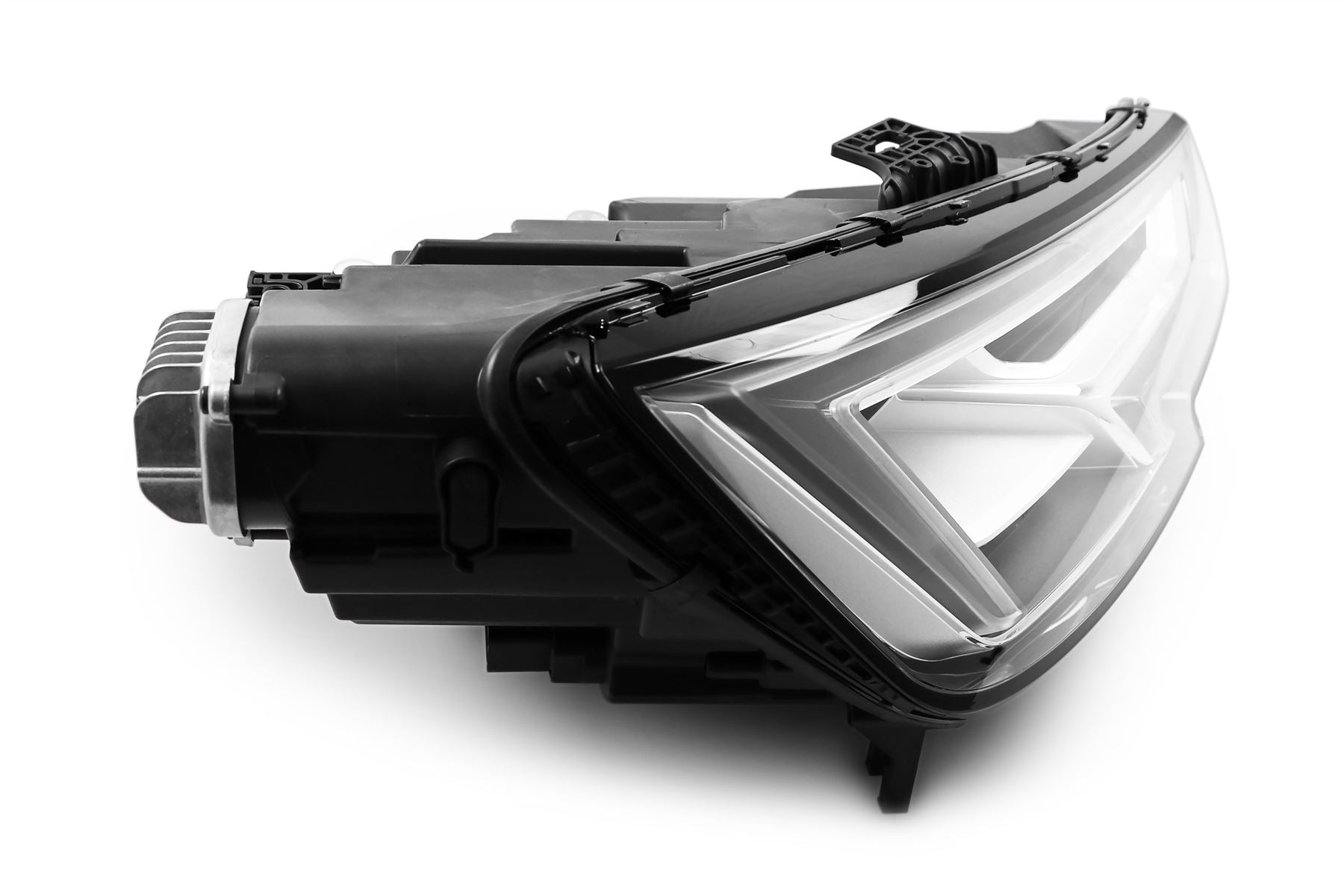 Audi A4 B9 Right Headlight, Magneti Marelli OEM, OEM 8W0941774A - View 6