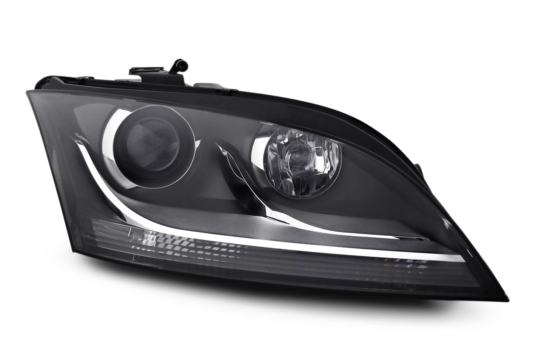Audi TT Right Headlight, Magneti Marelli OEM, OEM 8J0941030E, MPN MHL5701