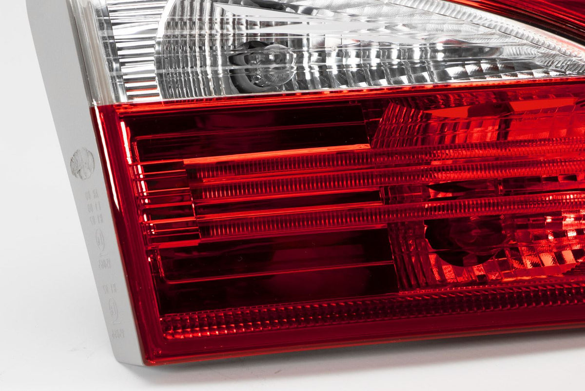 Ford Focus Turnier Left Rear Light, Hella OEM, OEM 1715141 - View 4