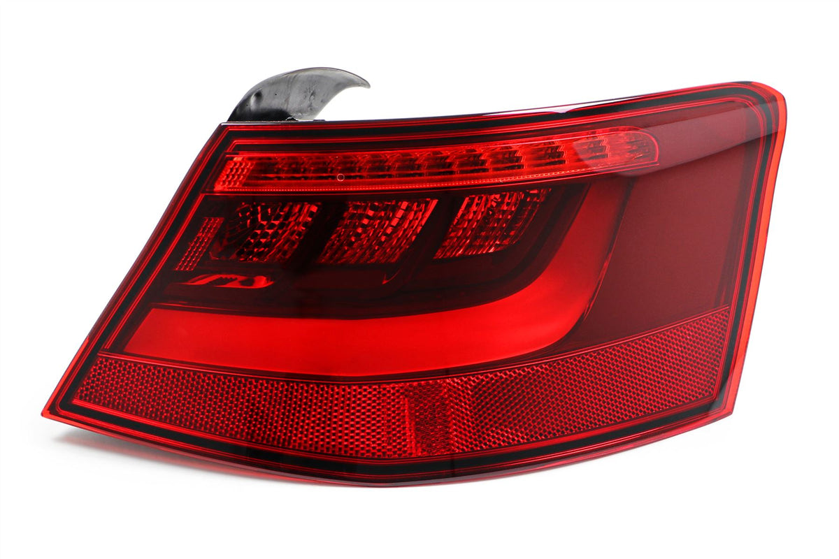 Audi A3 Right Rear Light, Magneti Marelli OEM, OEM 8V3945096B - View 6