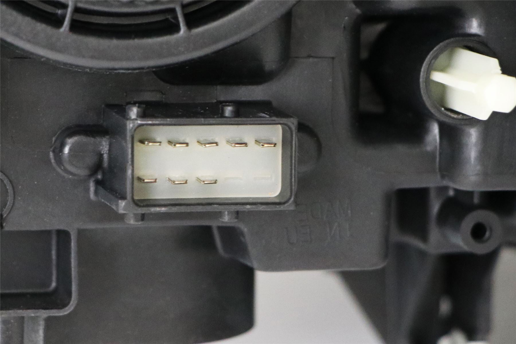 Vauxhall Crossland Right Headlight, Valeo OEM, OEM 13467970 - View 3