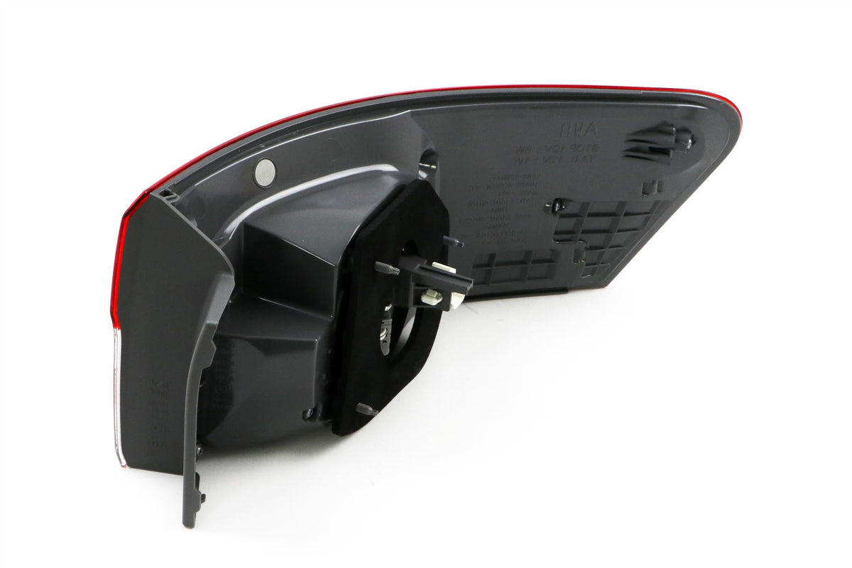Toyota Avensis Left Rear Light, Valeo OEM, OEM 8156005290 - View 12