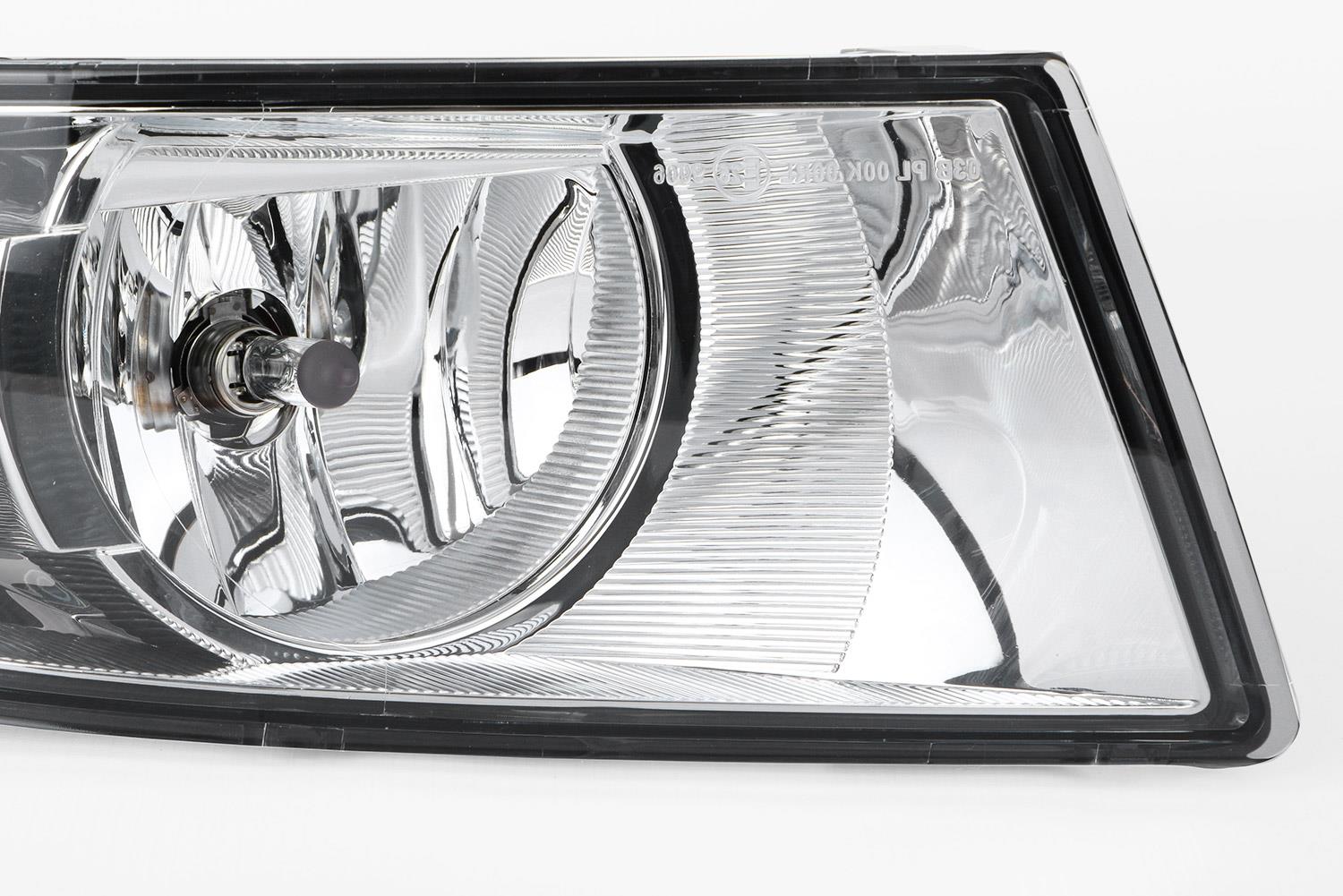 Hella DRL Right Front Fog Light for Skoda, OEM quality, OEM 5J0941702B - View 4