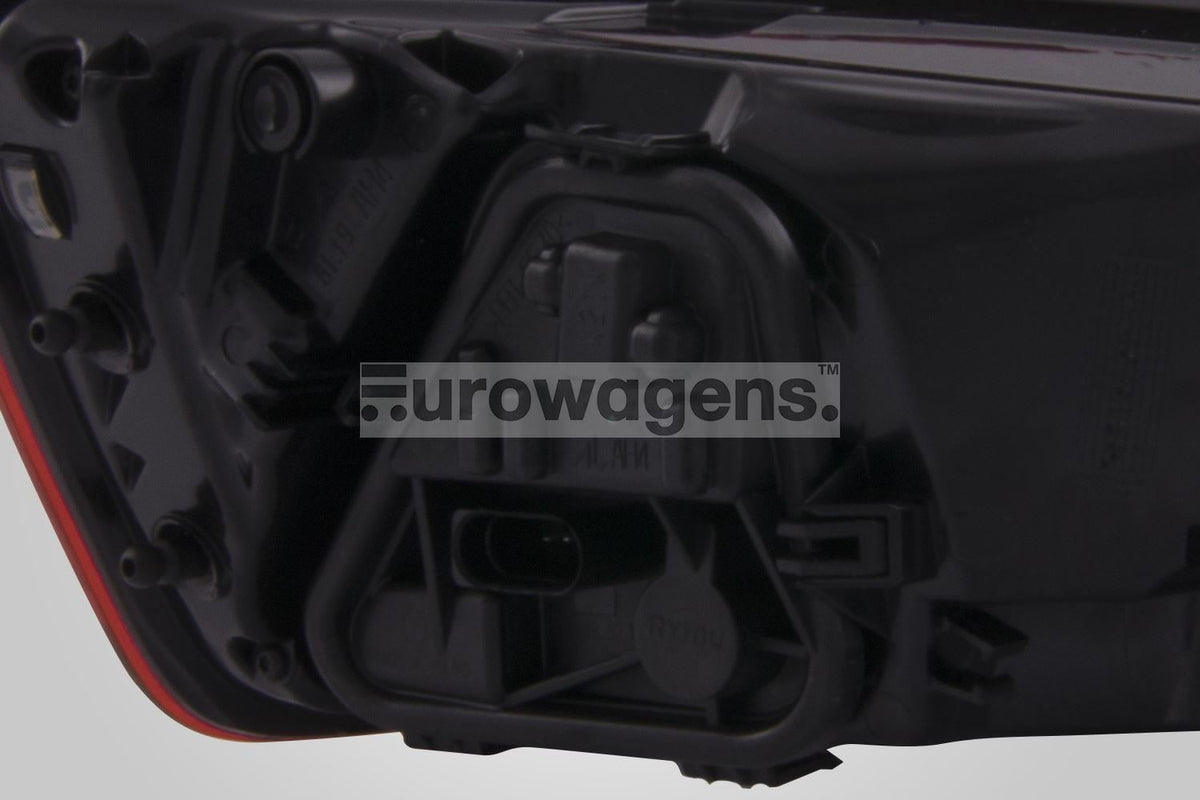 Audi A3 Saloon Left Rear Light, Magneti Marelli OEM, OEM 8V5945095 - View 7