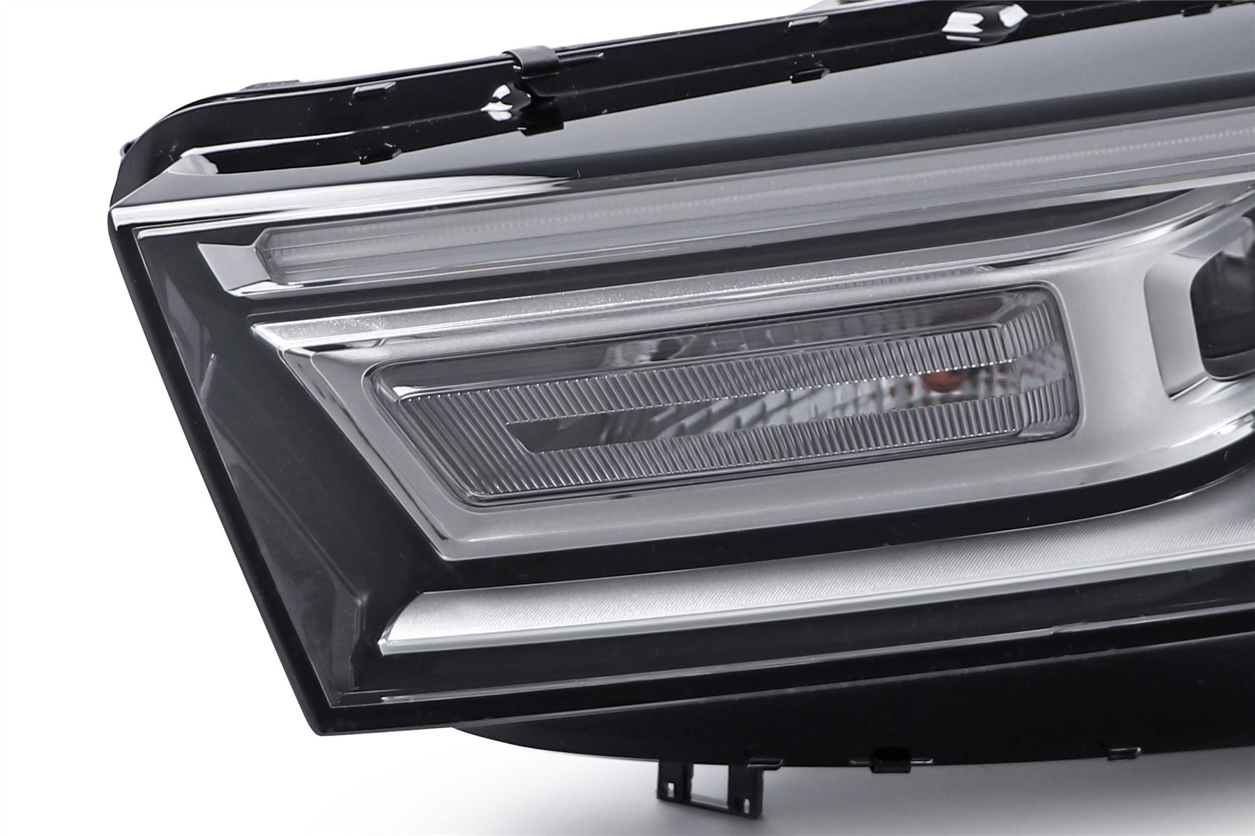 Audi Q5 Left Headlight, Magneti Marelli OEM, OEM 80A941005A - View 7