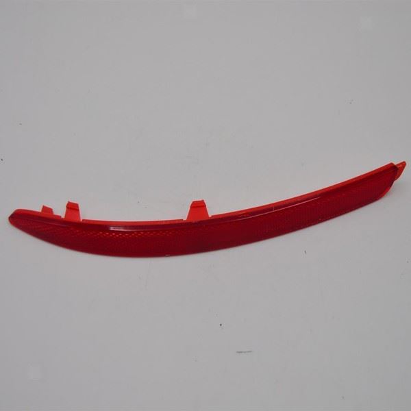 Bumper Reflector Rear - for Skoda - OEM 1Z0945105A | Eurowagens - View 2