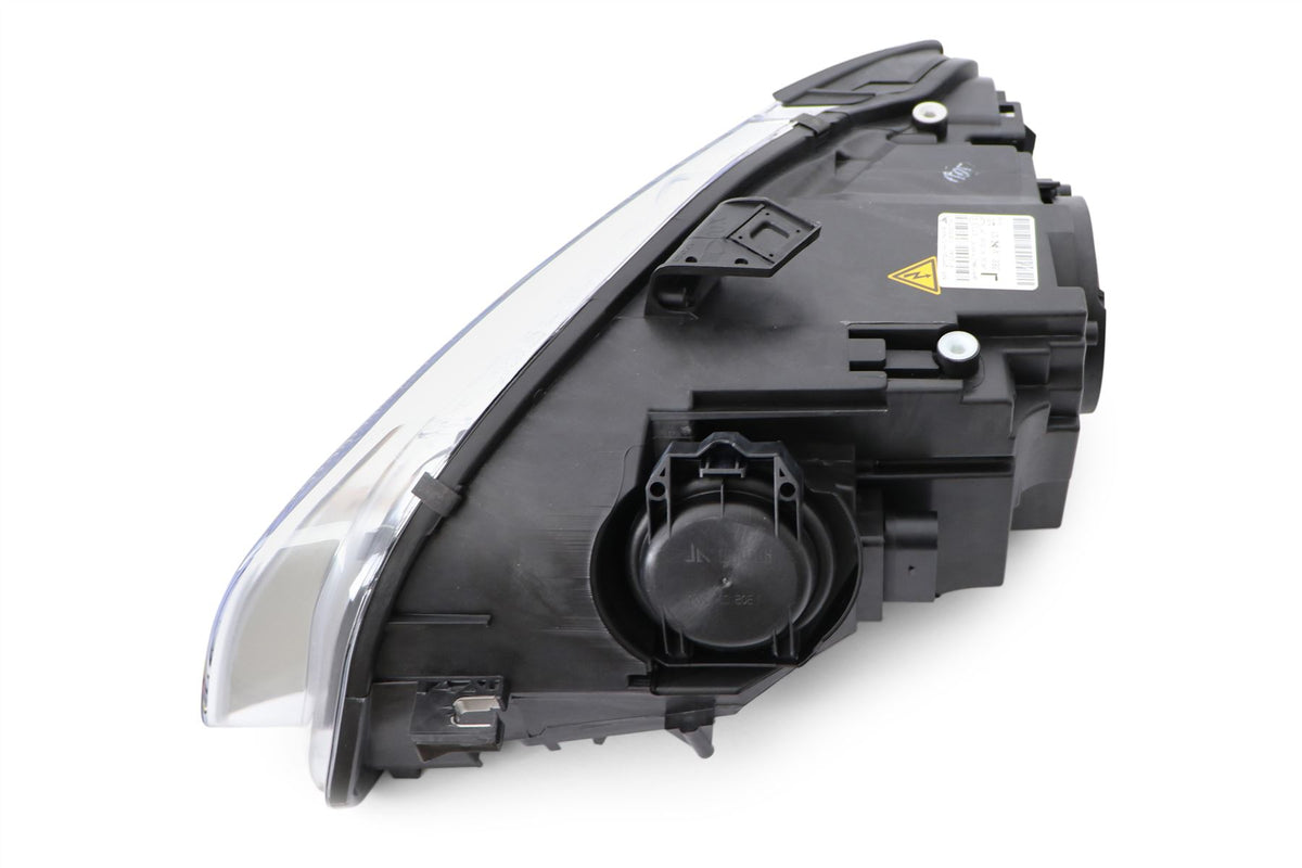 Audi A4 B7 Right Headlight, Magneti Marelli OEM, OEM 8E0941030BN - View 3