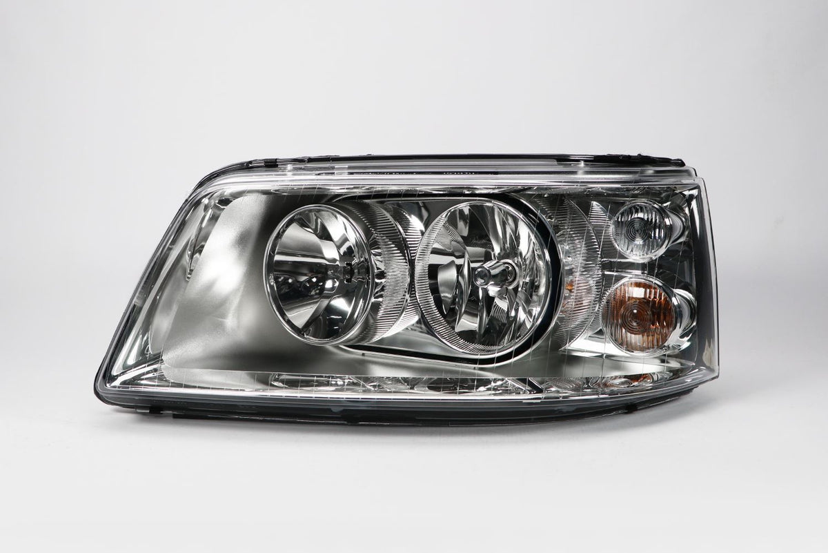 Volkswagen Transporter T5, Caravelle Right Headlight, Magneti Marelli OEM, OEM 7H2941016 - View 2