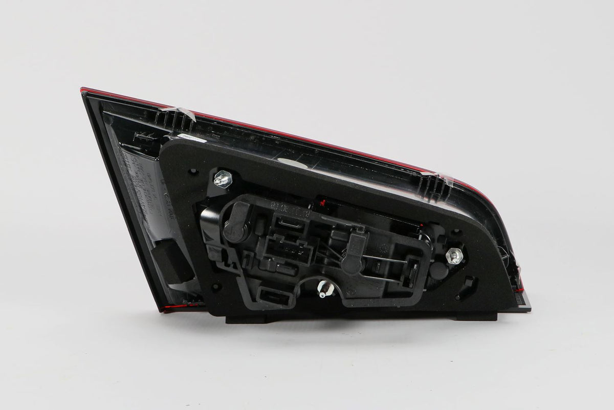 Audi A3 Right Rear Light, Magneti Marelli OEM, OEM 8V4945094A - View 8