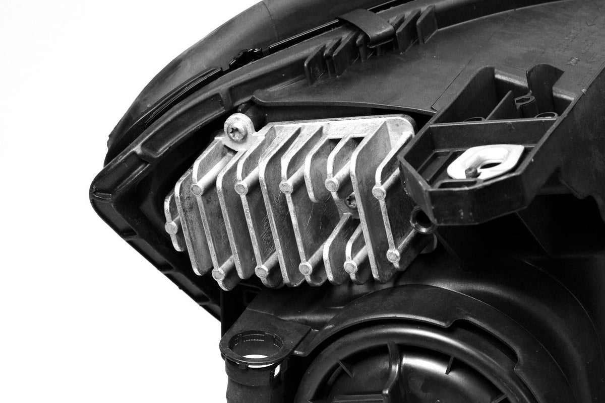 Mercedes-Benz GLA Left Headlight, Magneti Marelli OEM, OEM A1569061900 - View 8
