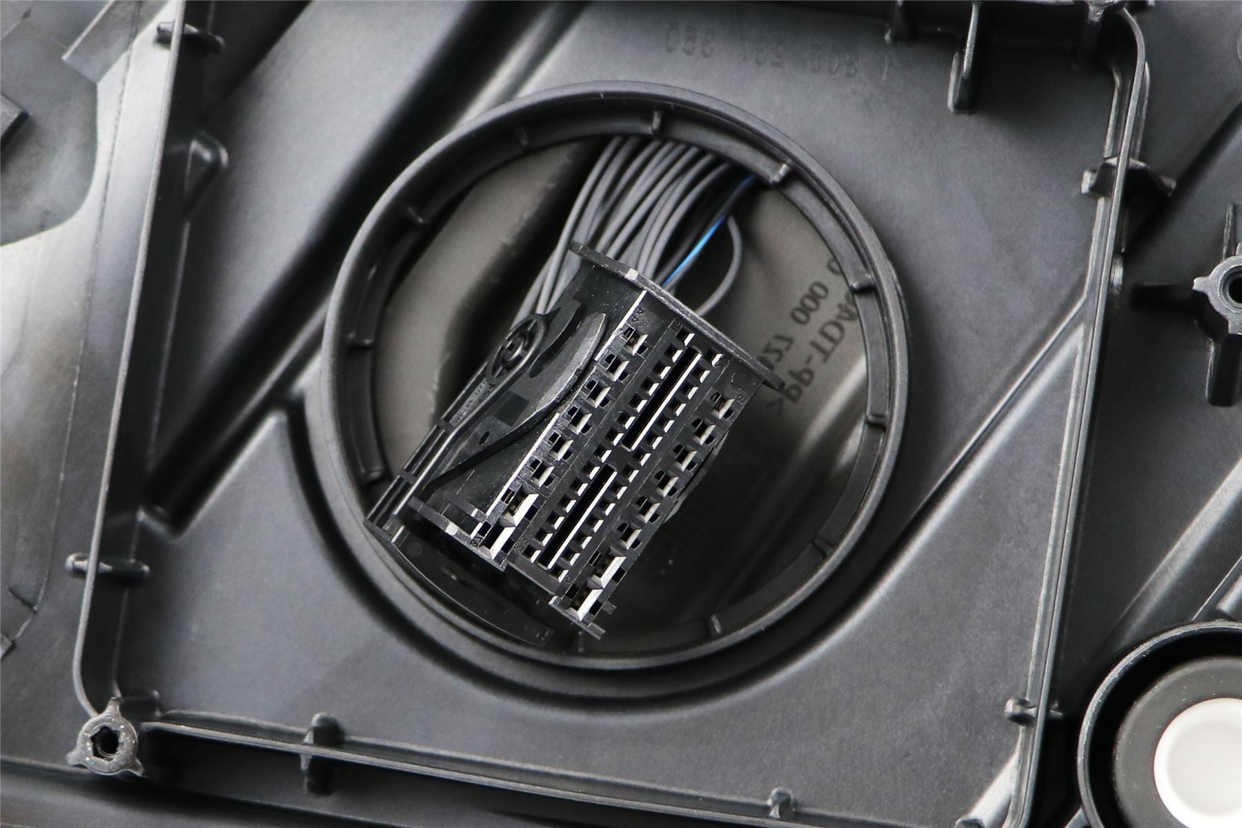 Audi A4 B9 Right Headlight, Magneti Marelli OEM, OEM 8W0941774A - View 8
