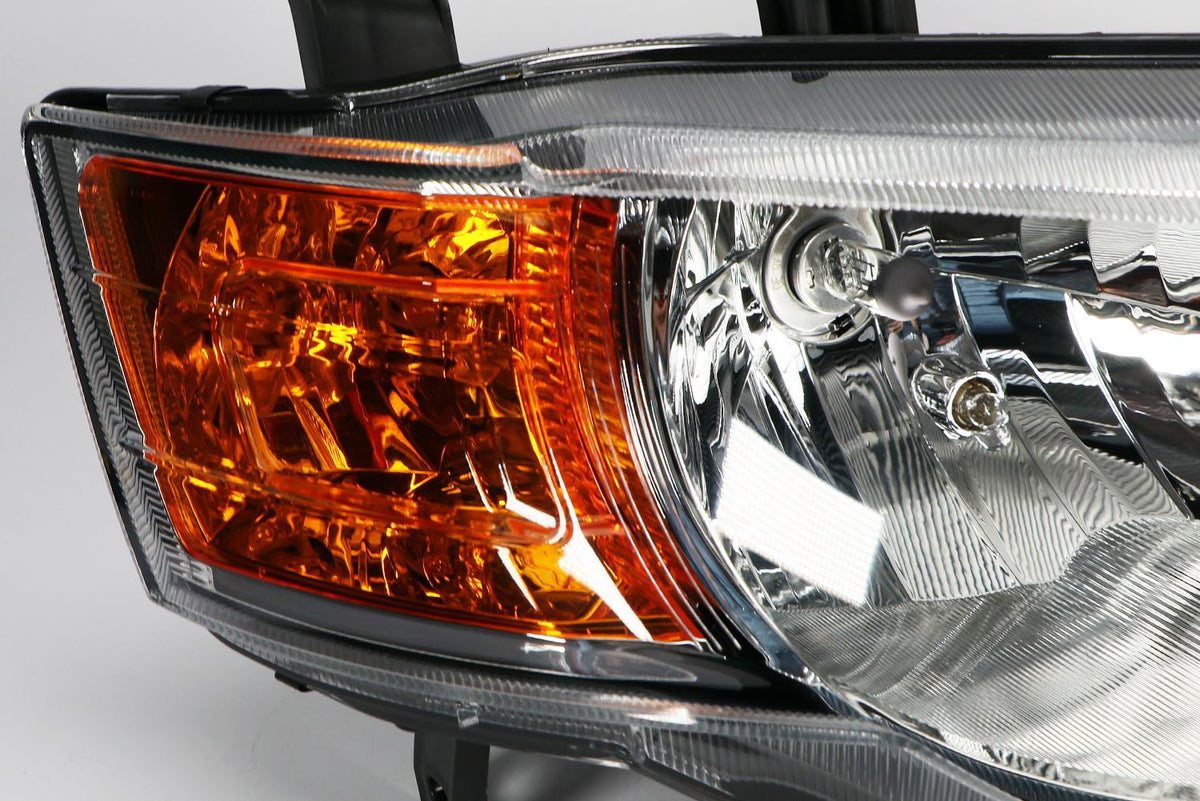 Mitsubishi Colt Right Headlight, Magneti Marelli OEM, OEM 8301B654 - View 12