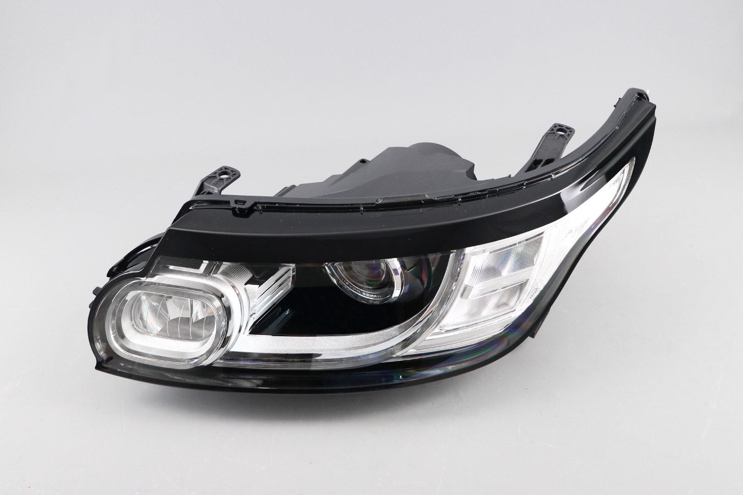 Land Rover Range Rover Sport Left Headlight, Magneti Marelli OEM, OEM LR044267 - View 4