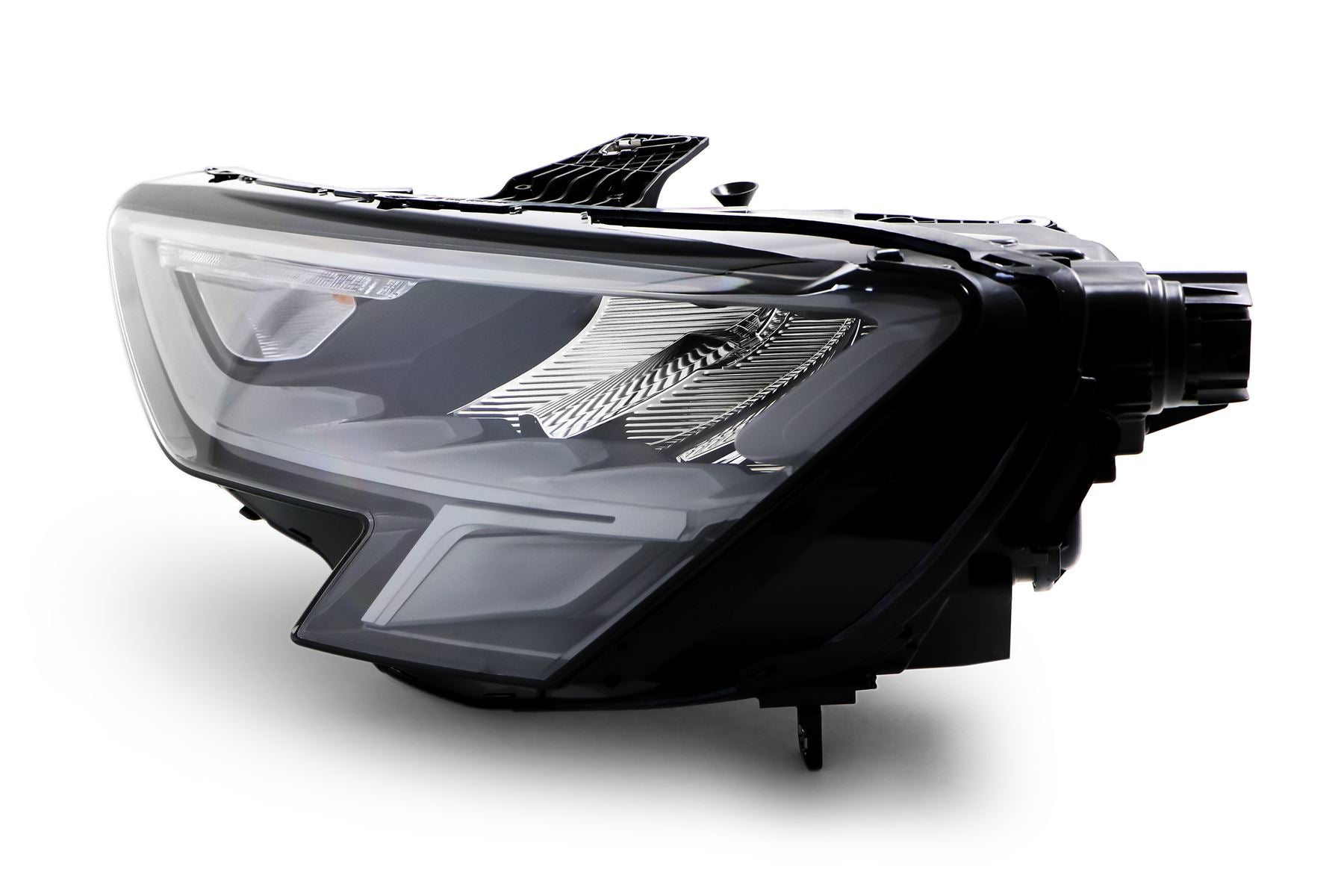 Audi A3 Sportback Left Headlight, Valeo OEM, OEM 8Y0941011A - View 6