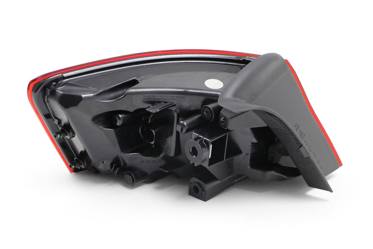 Audi A3 Right Rear Light, Magneti Marelli OEM, OEM 8V3945096B - View 9
