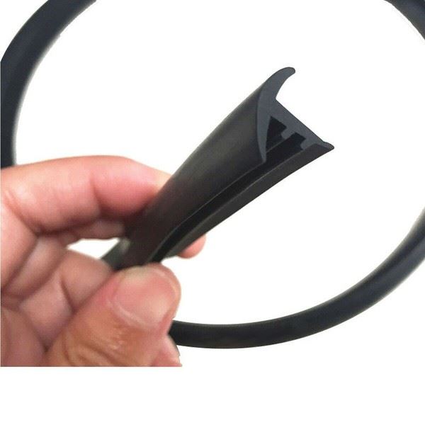 Windshield Dashboard Gap Sealing Strip | Eurowagens - View 6