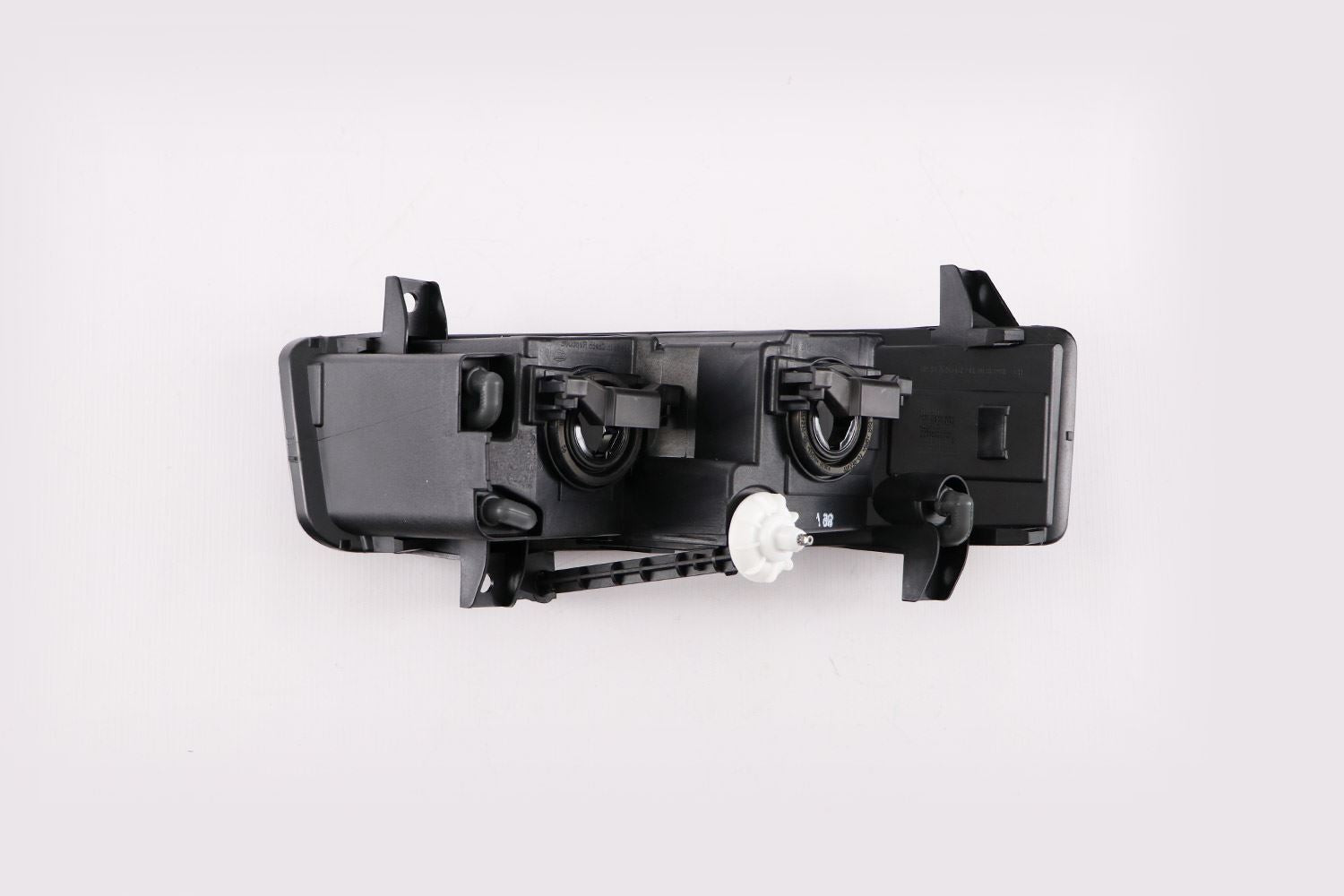 Hella Right Front Fog Light for Skoda, OEM quality, OEM 5E0941702A - View 4
