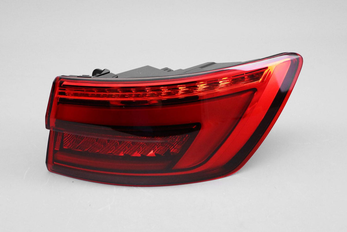 Audi A4 B9 Right Rear Light, Magneti Marelli OEM, OEM 8W9945092 - View 6