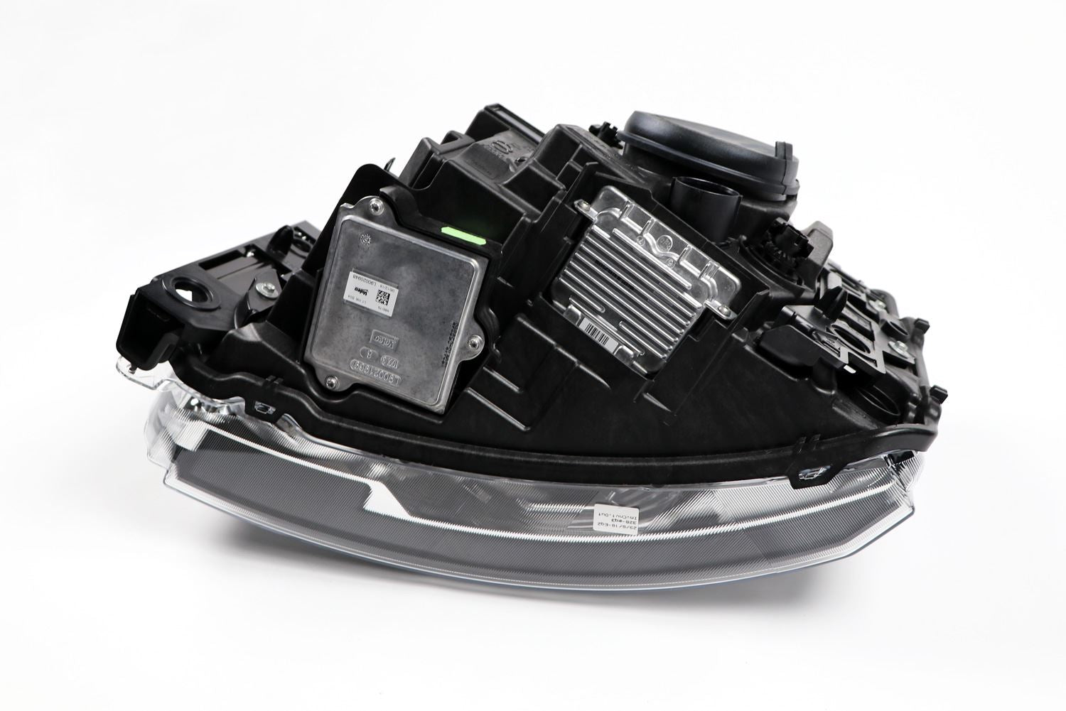 Land Rover Discovery Headlight Cover, Valeo OEM, OEM LR052377 - View 7