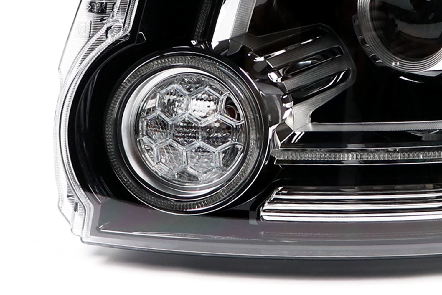 Land Rover Discovery Headlight Cover, Valeo OEM, OEM LR052386 - View 5