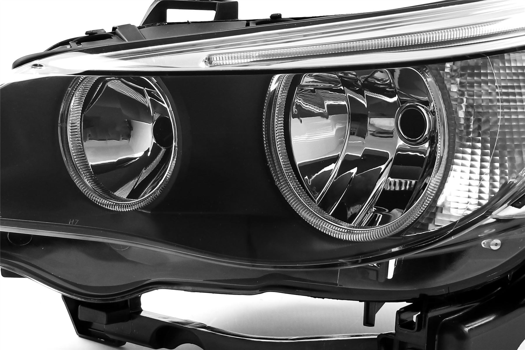 BMW 5 Series Left Headlight, Hella OEM, OEM 63126910779 - View 3