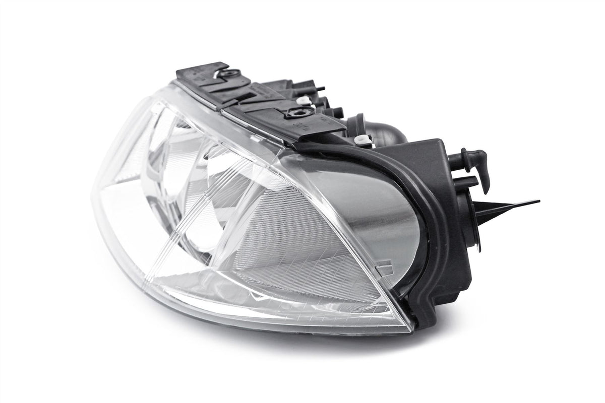 Hella Left Headlight for Volkswagen, OEM quality, OEM 3B0941015 - View 4