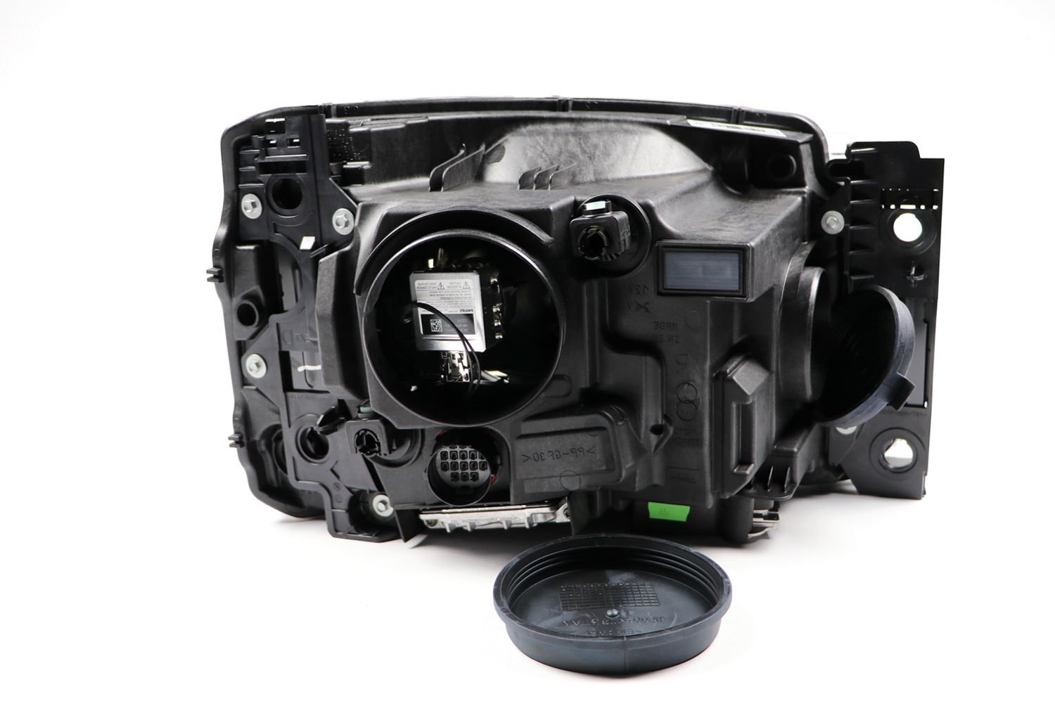 Land Rover Discovery Headlight Cover, Valeo OEM, OEM LR052386 - View 10