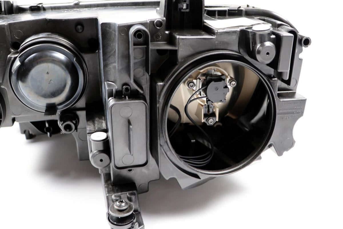 Volkswagen Tiguan Right Headlight, Magneti Marelli OEM, OEM 5NC941006C - View 2