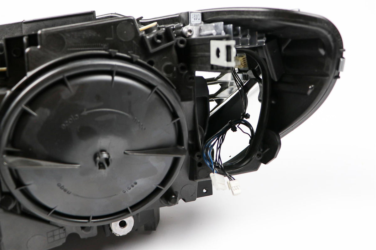 BMW 4 Series F32 F33 F82 F83 Right Headlight, Magneti Marelli OEM, OEM 63117377850 - View 9