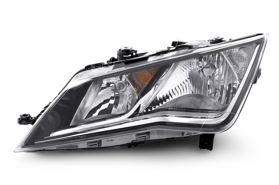 Seat Leon Left Headlight, Valeo OEM, OEM 5F2941005, MPN 45102
